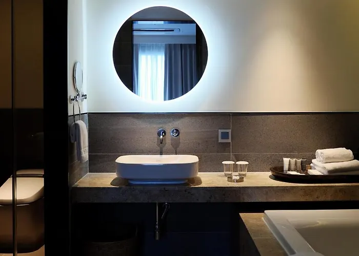 Hotel The State Sunyu 3*